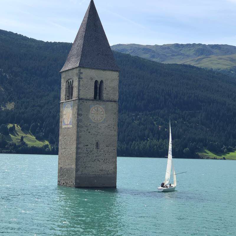 Gita al campanile sommerso lago di Resia