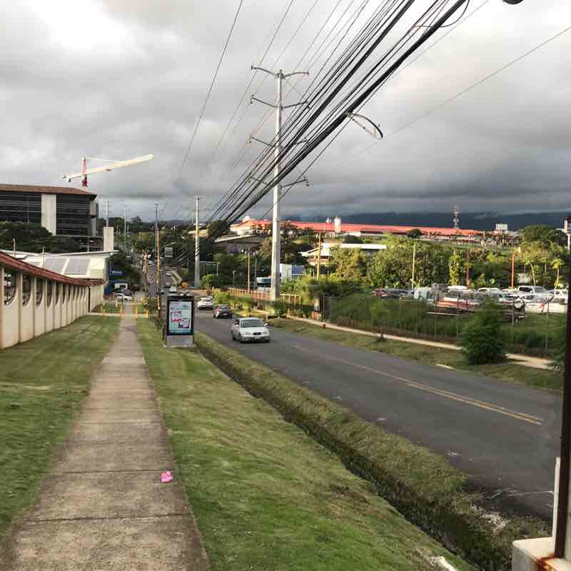 Break legs Bethlehem Walk Trail Belén, Heredia, Costa Rica Pacer