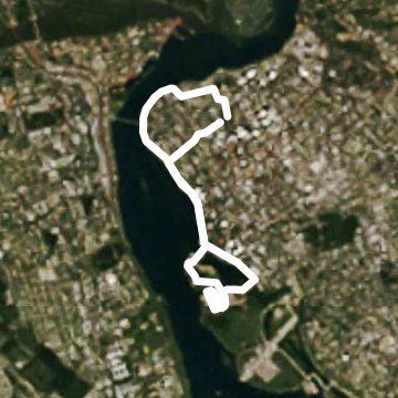 набережная конный сквер