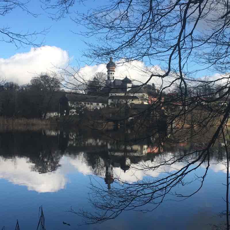 Around Höglsee and Dorf Anger walking route map in Anger