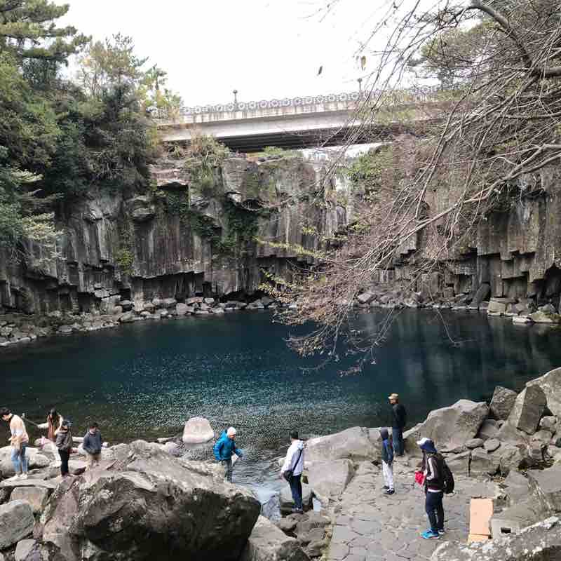 瀑布