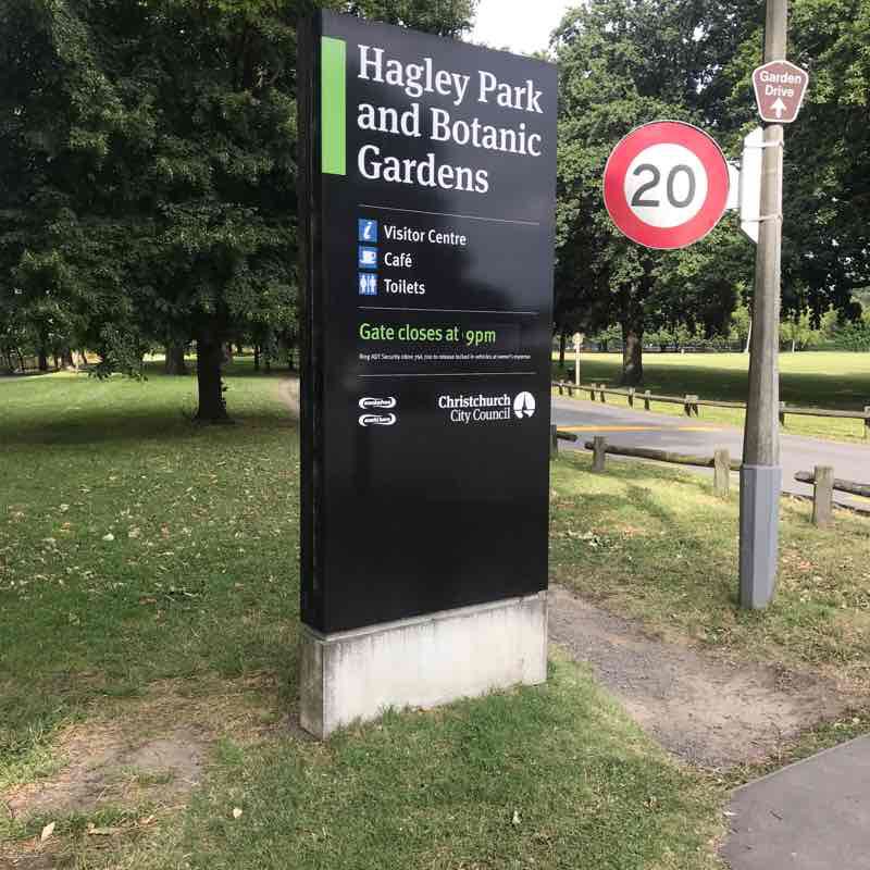 Stroll the Christchurch Gardens walking route map in Christchurch