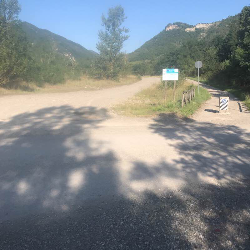 Park sunny mountain walking route map in Marzabotto