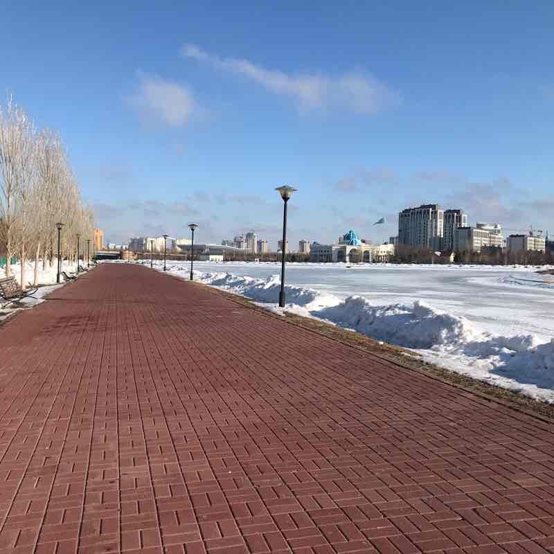 Для прогулки без людей - самое то