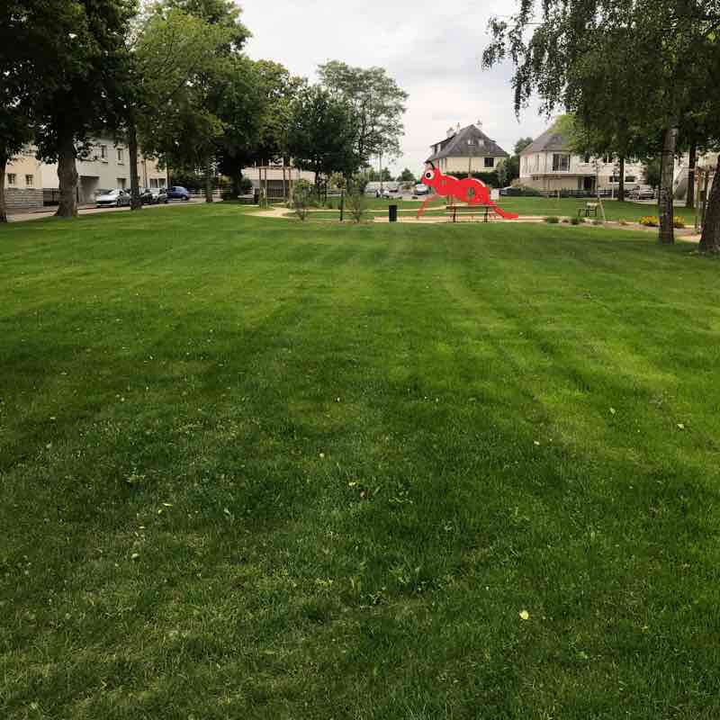 Chavagne 35 walking route map in Bruz