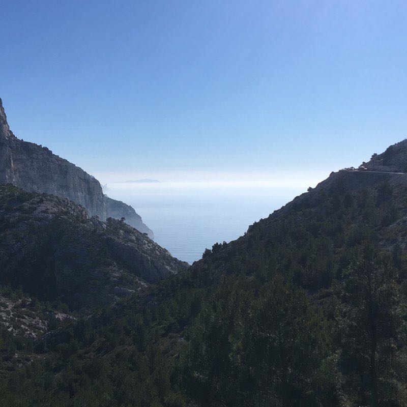 Calanque Luminy belvédère 