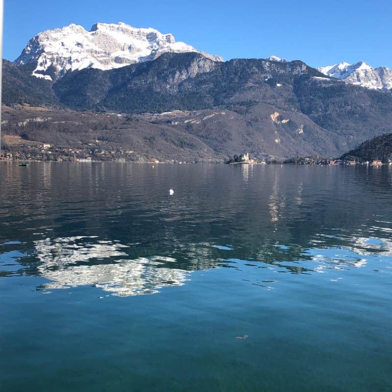 The shores of Lake Sevrier Saint Jorioz walking route map in Sévrier