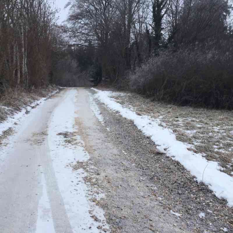 Under the Cuche (998 m) walking route map in Noyarey