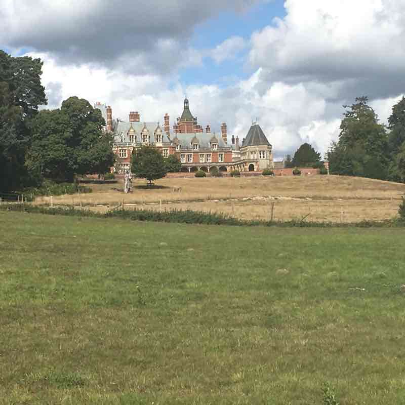 Minley Manor Walk Trail Blackwater and Hawley, Camberley, England Pacer