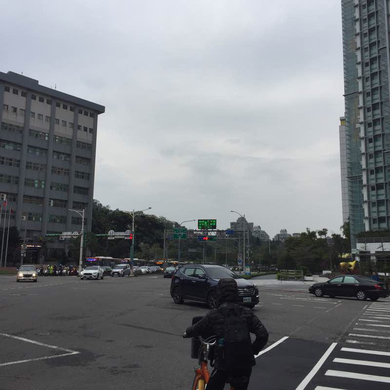 信義區到六張犁