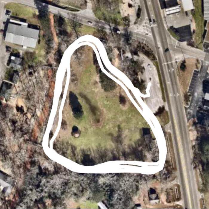 Carolyn route walking route map in Coosada