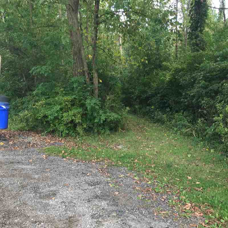 Metro park walking route map in Broadview Heights