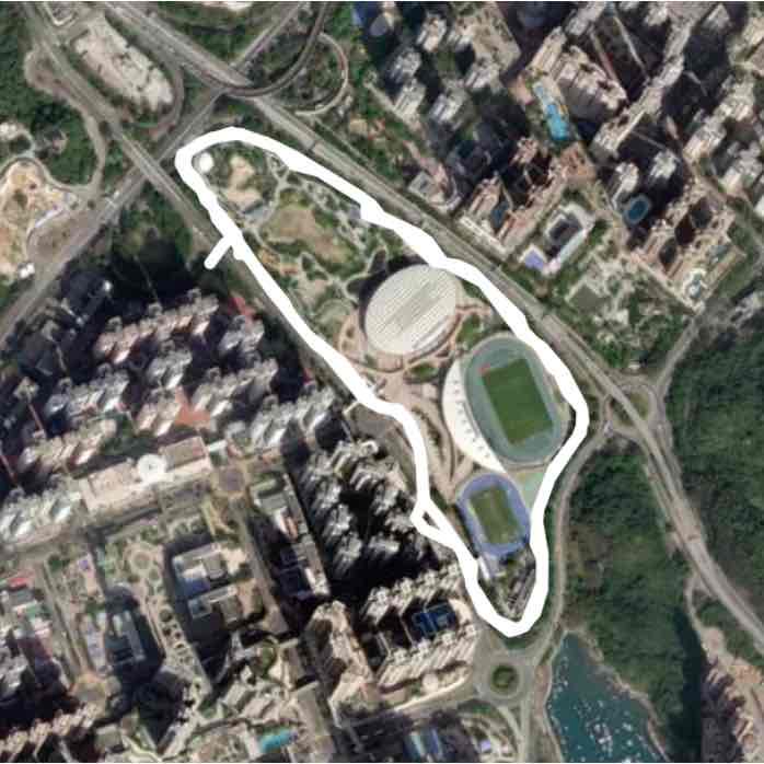 環跑單車管，運動場外跑