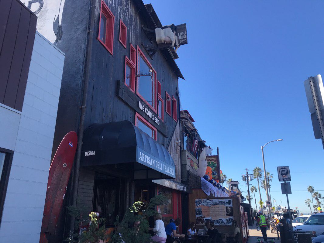 walking near me on Venice Beach Strand Stroll walking route