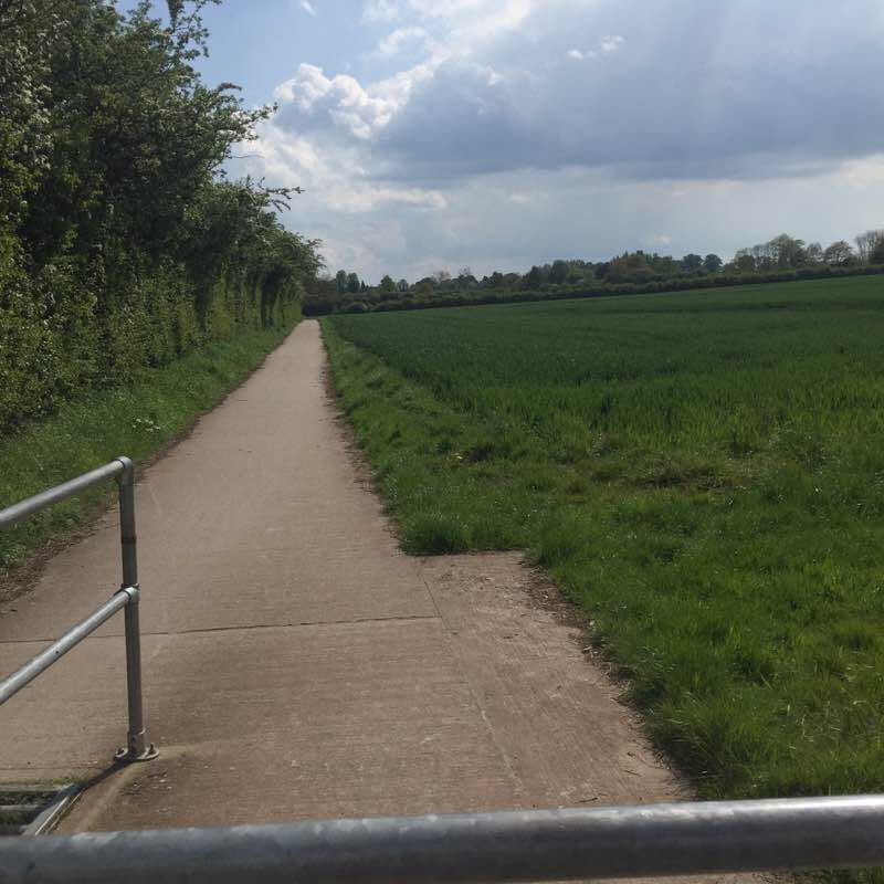 Glorious Kenilworth Walk Trail Burton Green, Coventry, England Pacer