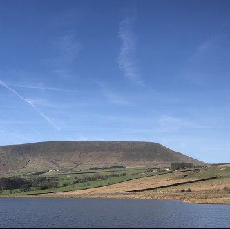 Pendle hill  walking route map in Roughlee