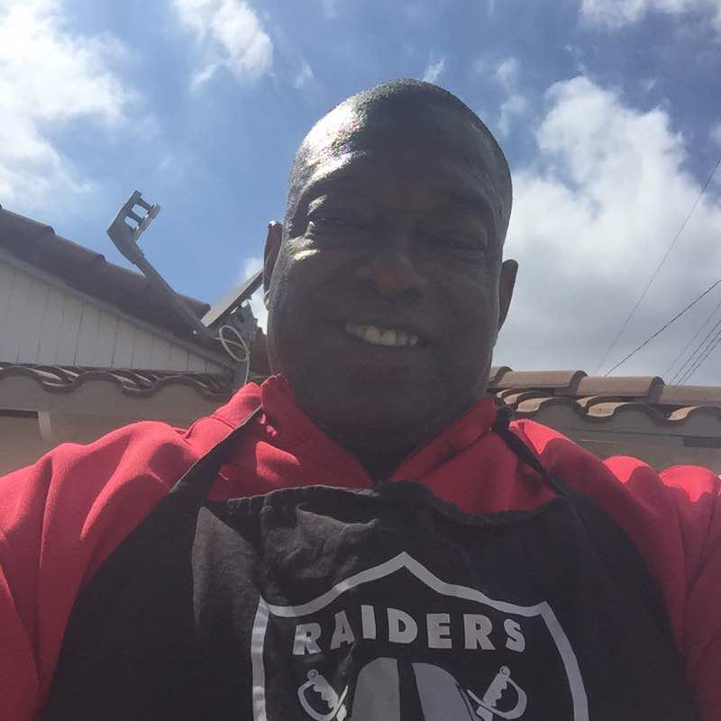 Hood route walking route map in La Habra