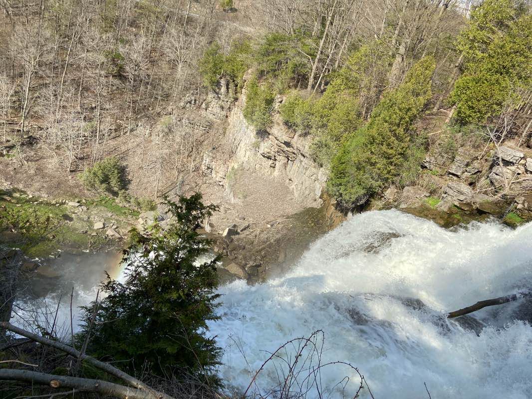 walking near me in Chittenango Falls State Park in winter