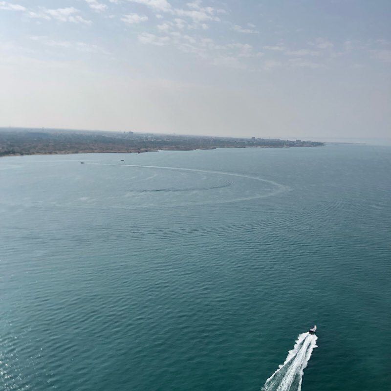 Cycling around the island ! 