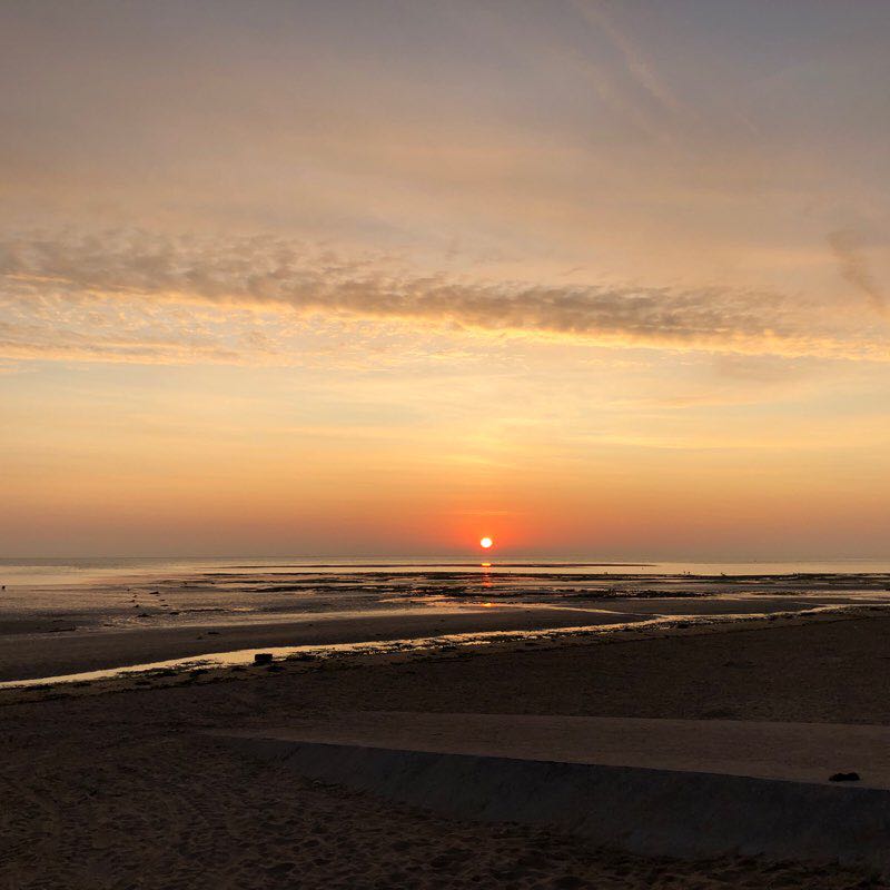 Morning walk on the beach of Luc walking route map in Luc-sur-Mer