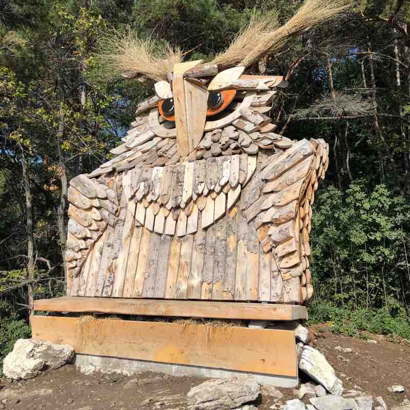 To the owl of Bienno walking route map in Dosso Portole