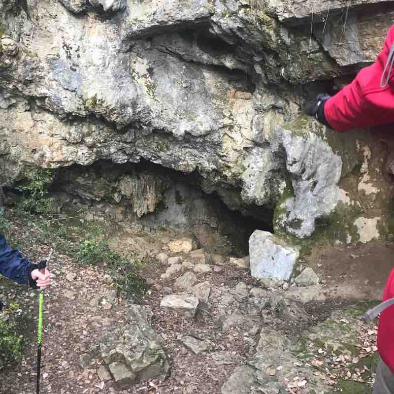 Curves walking route map in Générargues