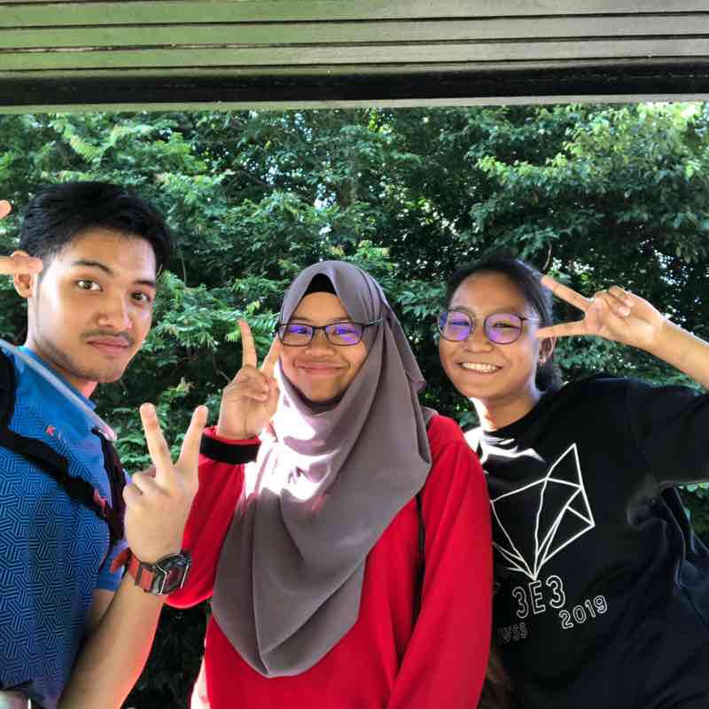 Macritchie trail w great friends 