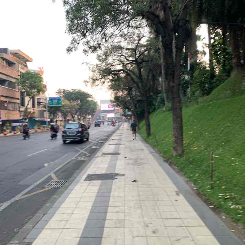 Tunjungan Track walking route map in Surabaya