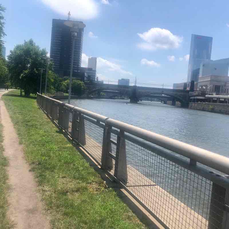 Philly lunchtime walk.