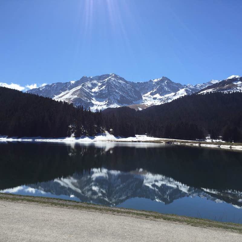 Lake Payolle walking route map in Campan