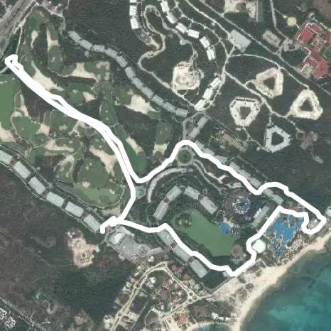 Seeing walking route map in Mayan Palace