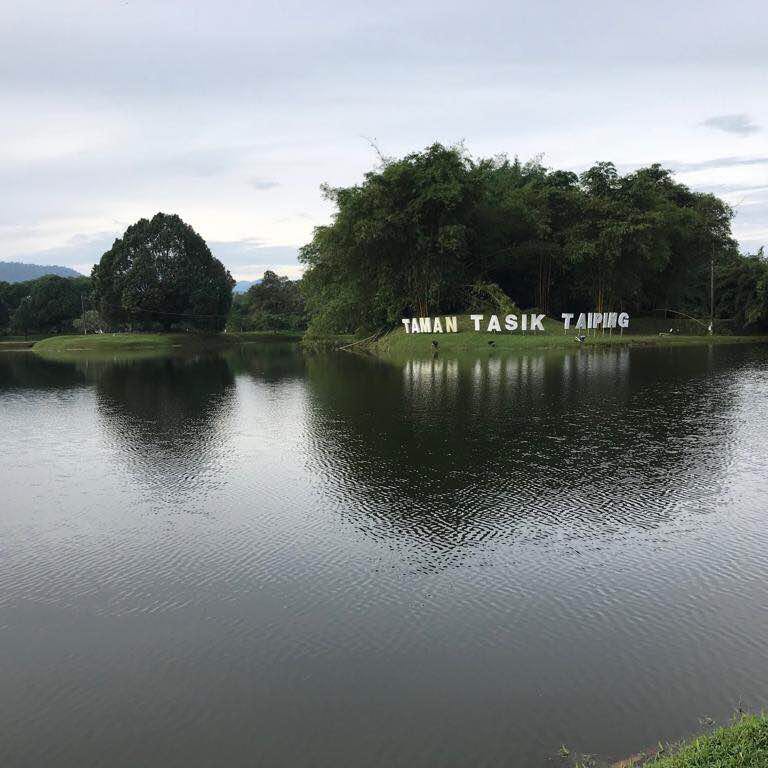 Taiping Lake Garden walking route map in Taiping