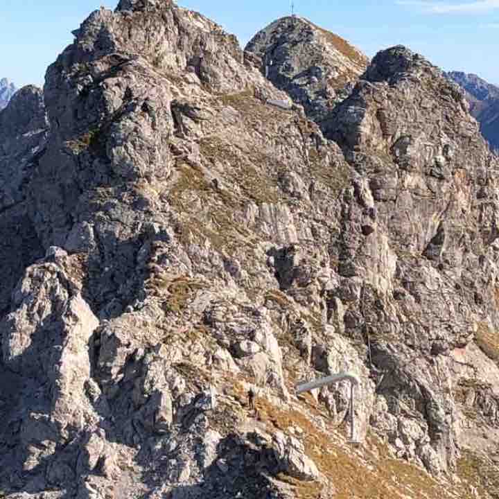 Rundgang auf dem Nebelhorngipfel