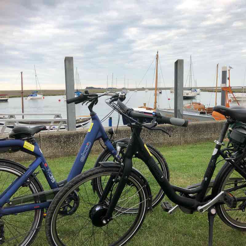 Stop at pub walking route map in Wighton