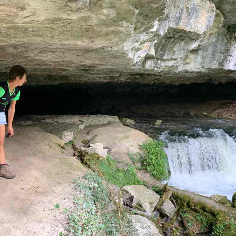 The strawberry walking route map in Meussia