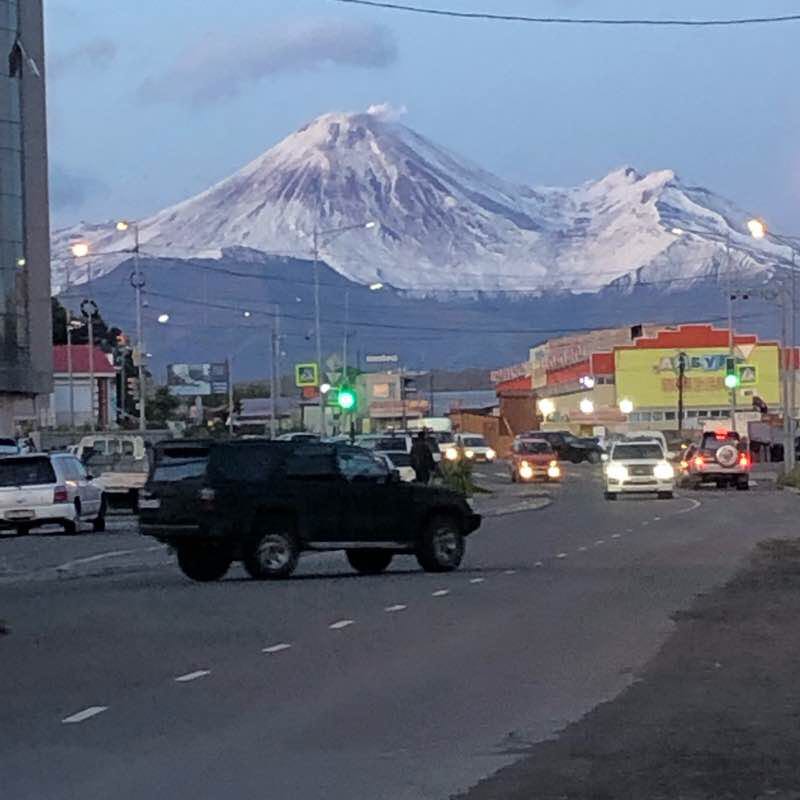 За любимым кофе)