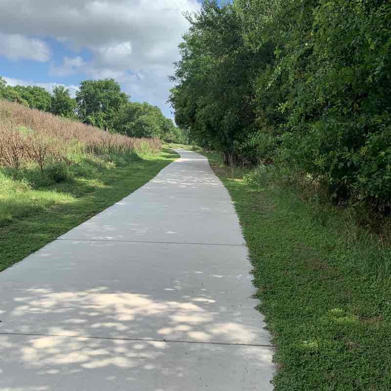Lois-Hays Park walking route map in Comfort