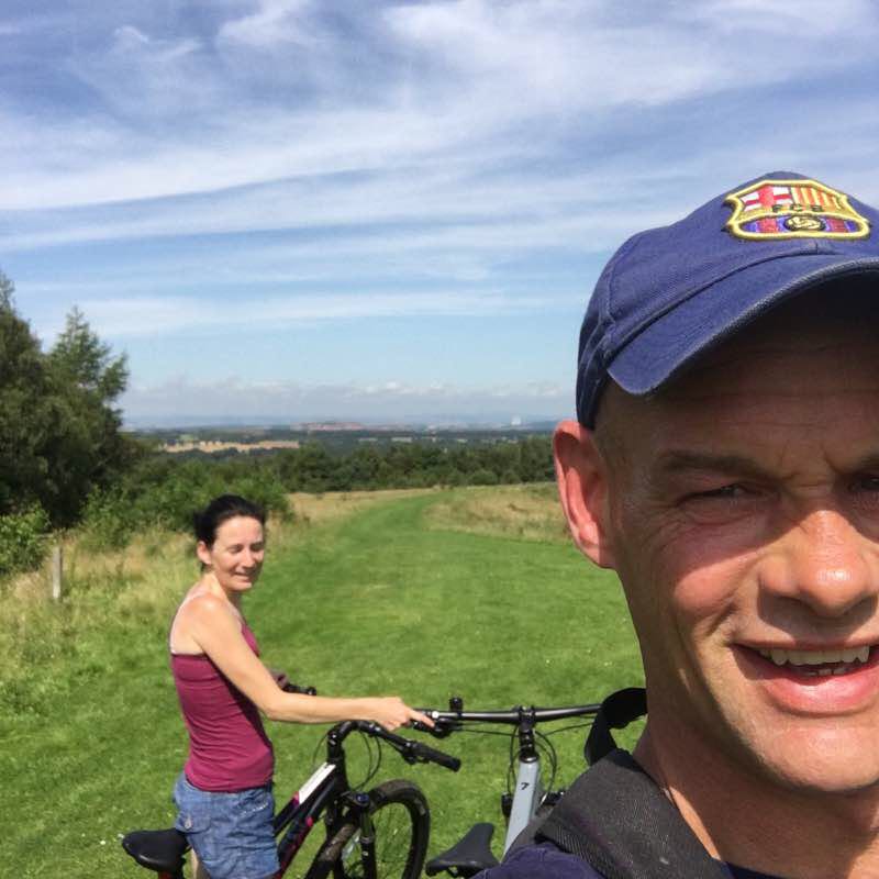 Light circulation walking route map in Mid Calder
