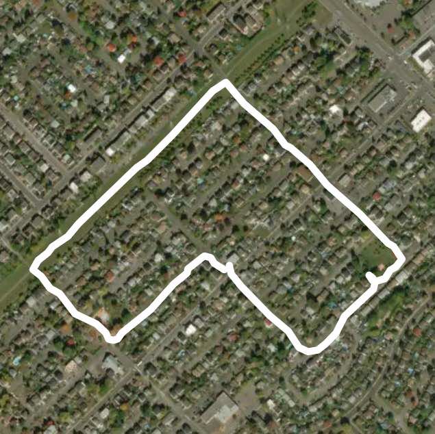 Midday walk Trail Brossard, Quebec, Canada Pacer