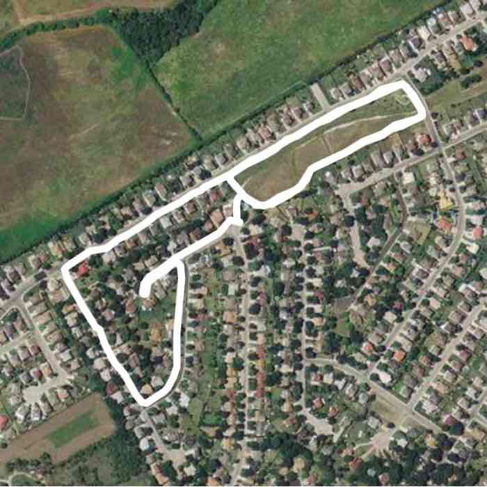 Raintree park walking route map in Universal City