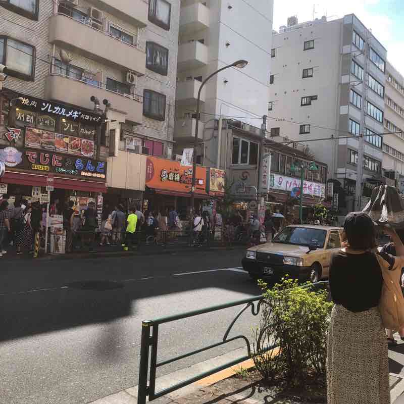 新大久保をブラブラ