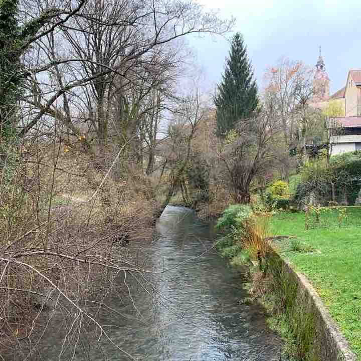 Having heavy water walking route map in Novo Mesto