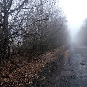 Along the train tracks walking route map in Rozdil'na