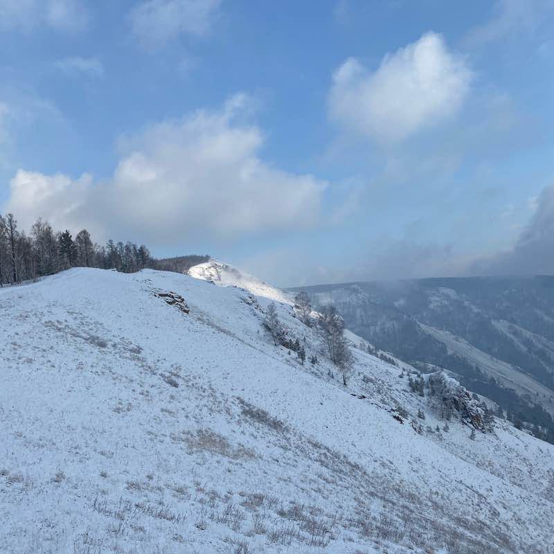 Торгашенский хребет