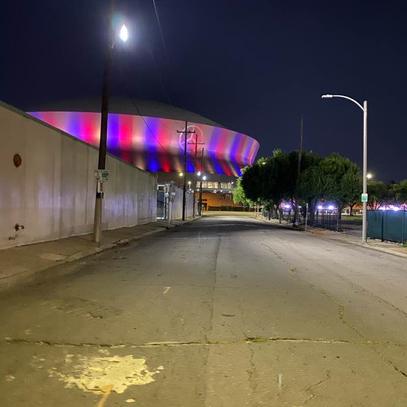 Walk around the Mercedes Superdome