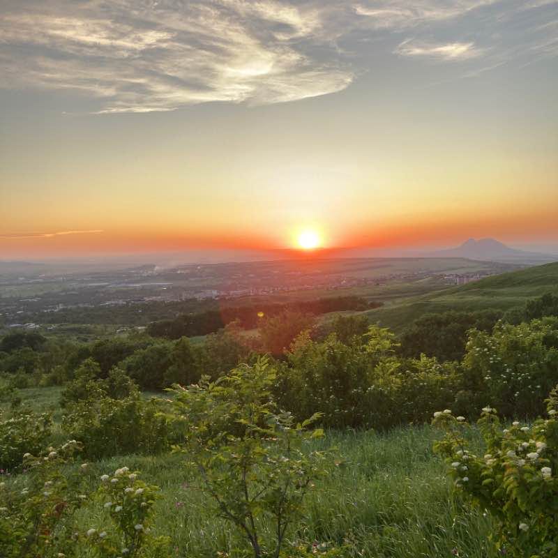 По ровной дороге