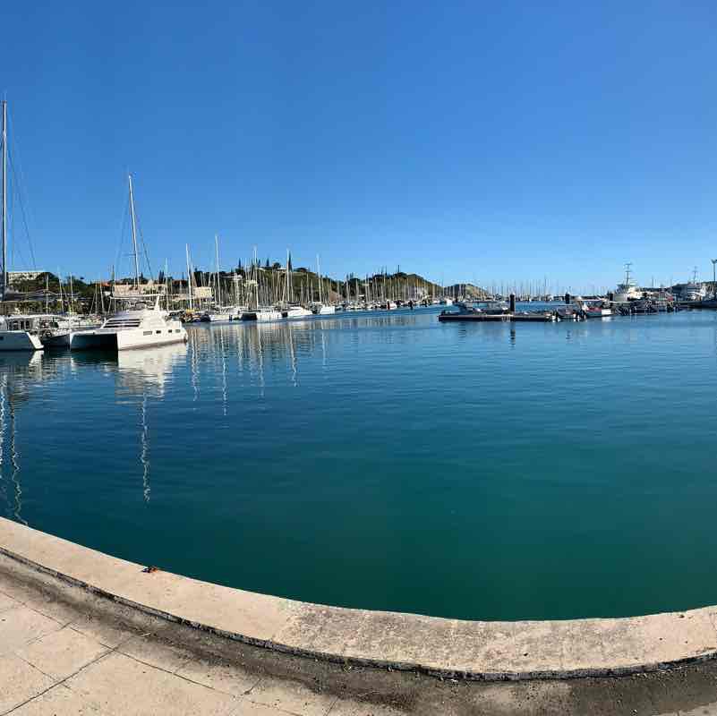 Southern Point - Noumea & back walking route map in Nouméa