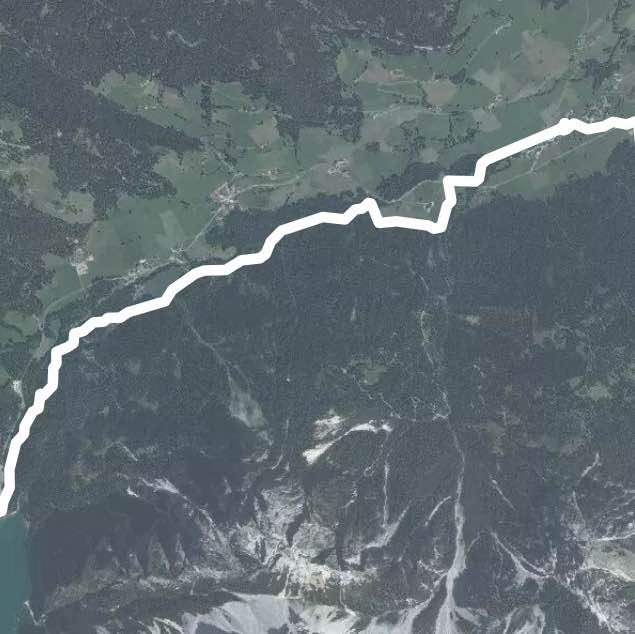 Da Villabassa ( Parcheggio ) a Lago di Braies . 