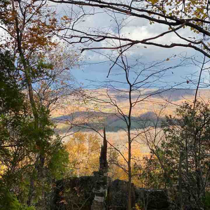 Nottawasaga Lookout/Fred’s lime kiln walking route map in Stayner