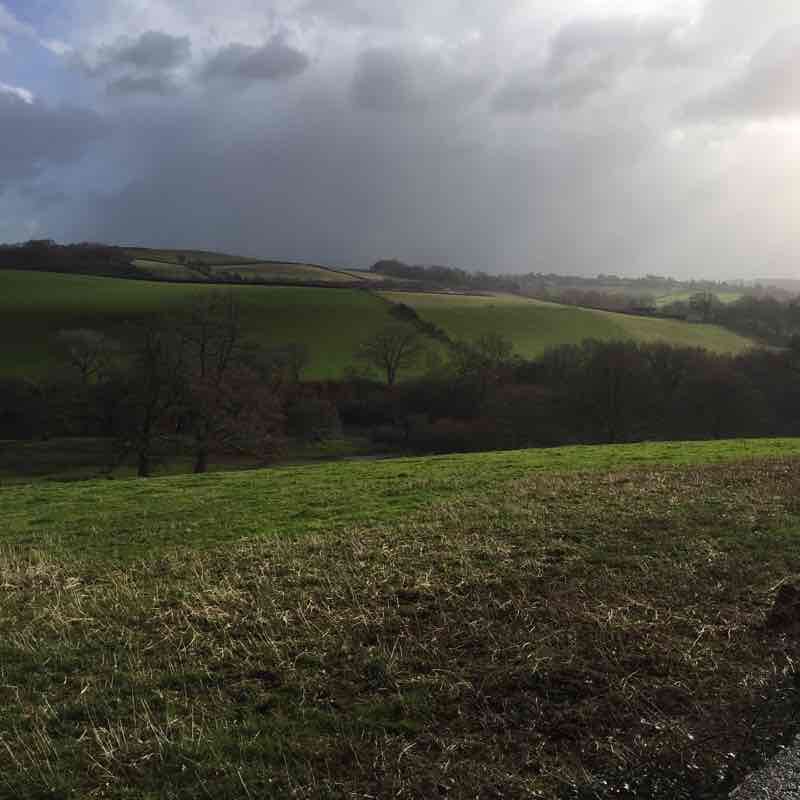 Dartington walk through shops and estate walking route map in Littlehempston